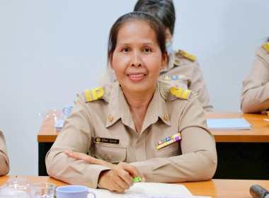 การประชุมขับเคลื่อนการปฏิบัติงานตามระบบการส่งเสริมสหกรณ์และกลุ่มเกษตรกร ประจำเดือนตุลาคม 2568 ของสำนักงานสหกรณ์จังหวัดนครศรีธรรมราช ประจำปีงบประมาณ พ.ศ.2569 วาระก่อนการประชุม ได้มีการมอบเกียรติคุณนักส่งเสริมสหกรณ์ดีเด่นและพนักงานราชการดีเด่น ประจำปี พ.ศ. ... พารามิเตอร์รูปภาพ 48